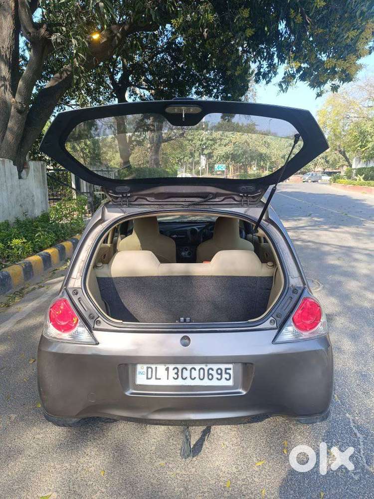 Honda Brio E Mt, 2012, Petrol