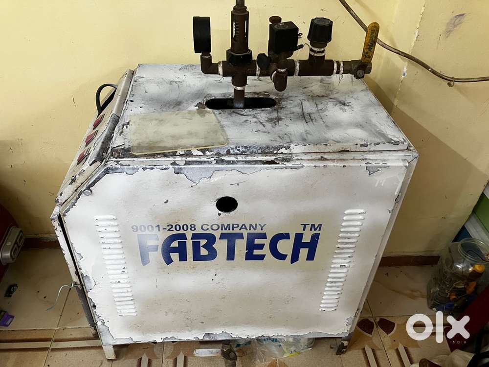 Commercial fabtech portable electric steam boiler for 2 irons.