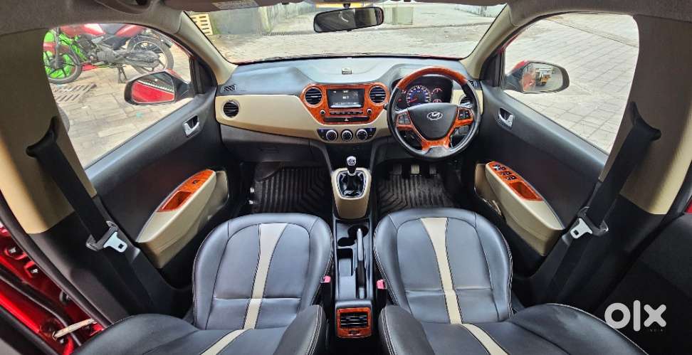 Hyundai Grand I10 Sportz, 2018, Petrol