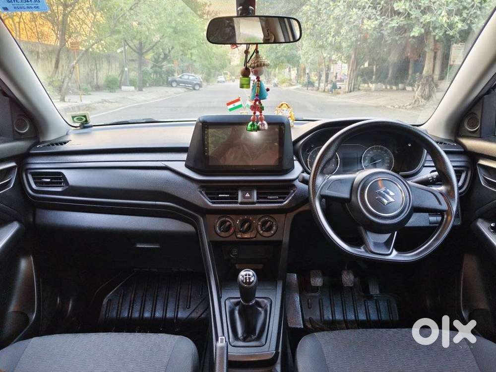 Maruti Suzuki Brezza 1.5 Lxi Smart Hybrid, 2025, Petrol