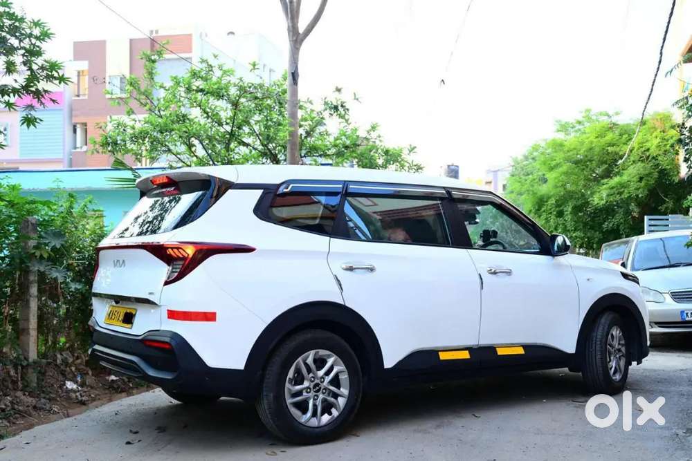 Kia Carens 2024