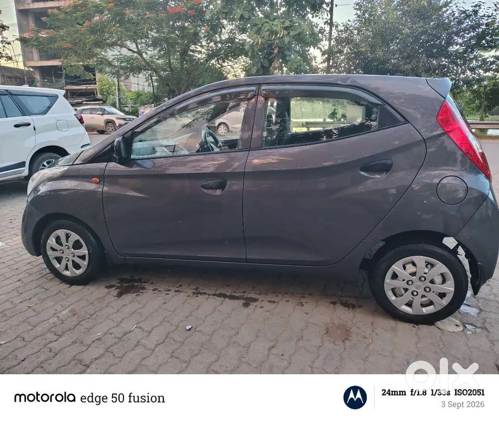 Hyundai Eon 1.0 Magna 2016 20+ Mileage Giving