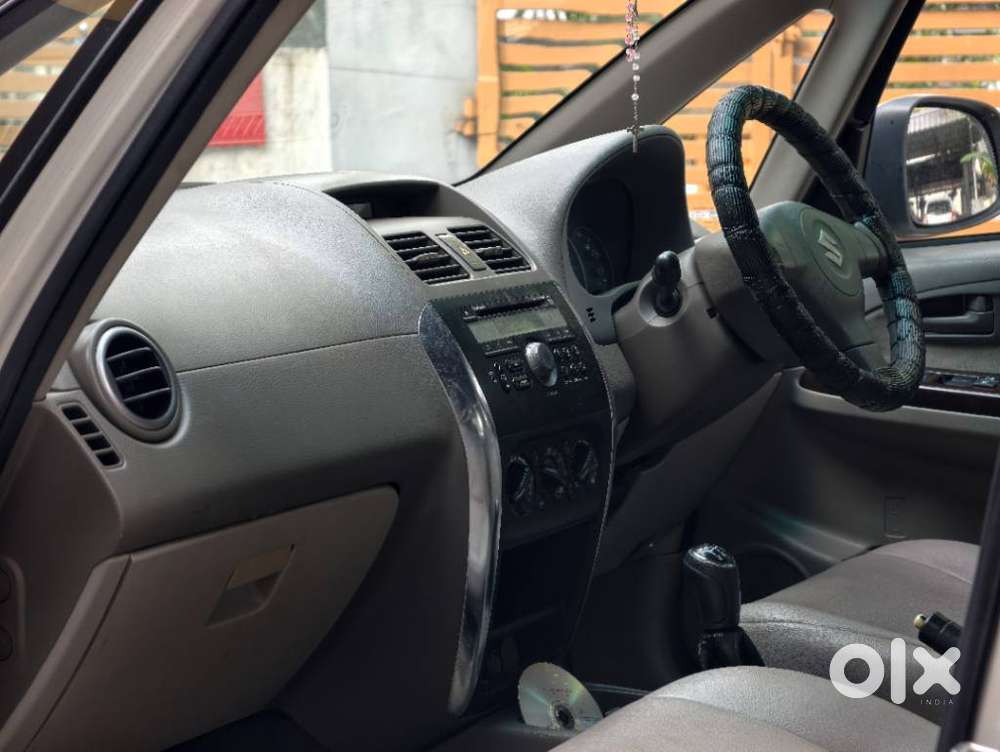 Maruti Suzuki Sx4 Vxi Bsiv, 2009, Petrol
