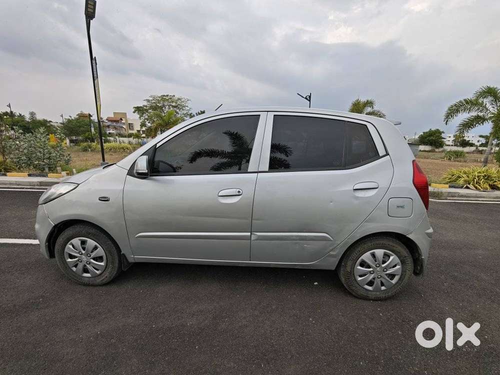Hyundai I10 Sportz At, 2011, Petrol