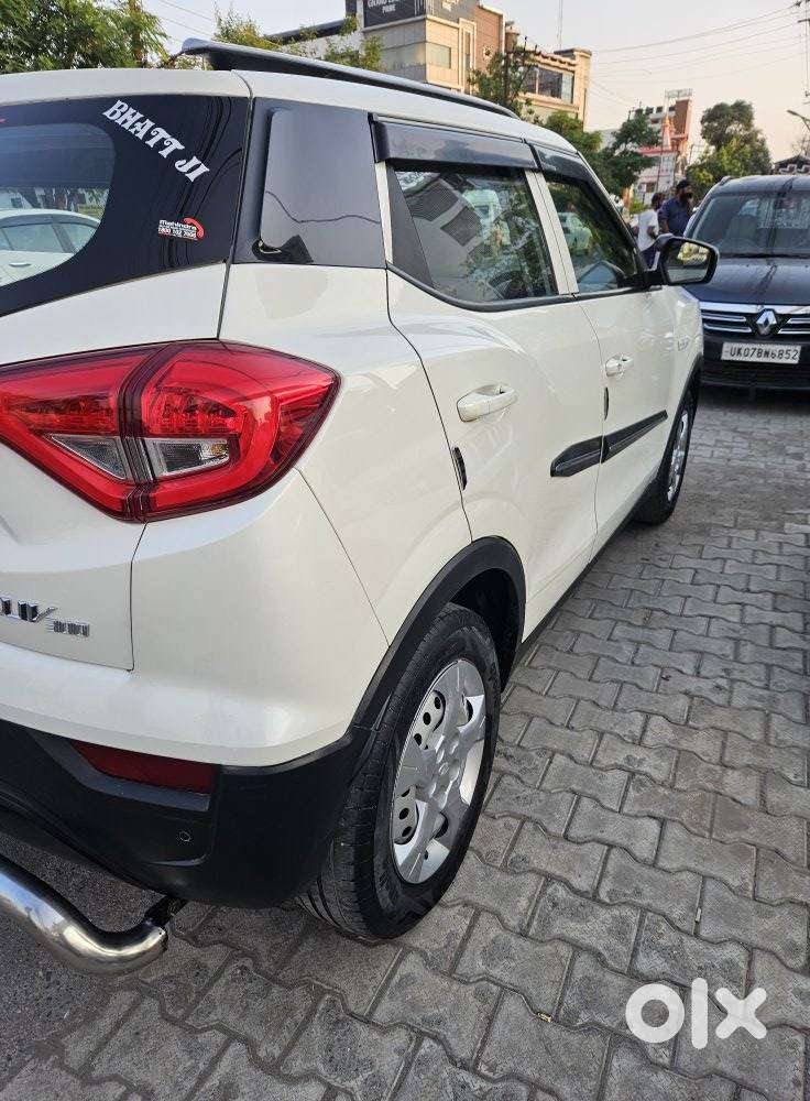 Mahindra Xuv300 W4, 2021, Petrol