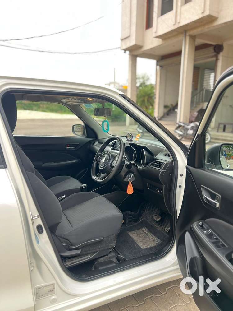 Maruti Suzuki Swift 2023 Petrol Well Maintained