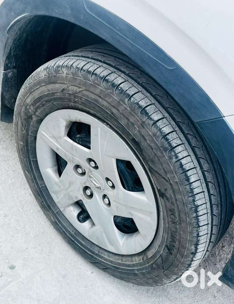 Hyundai Venue 2020 Petrol Well Maintained
