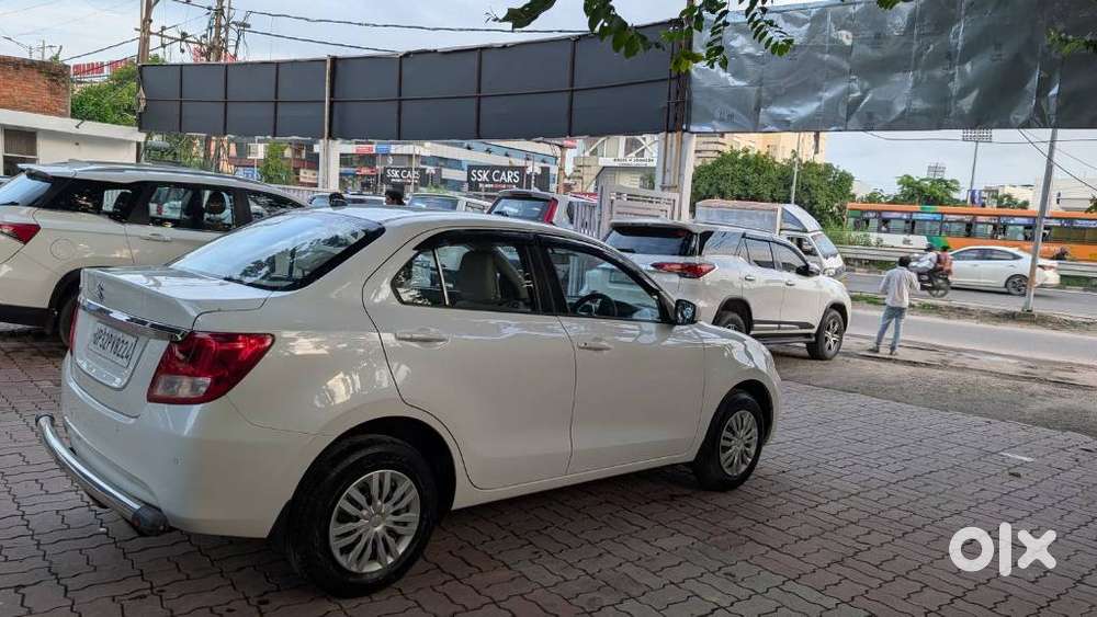 Maruti Suzuki Dzire 1.2 Vxi Cng, 2024, Cng & Hybrids