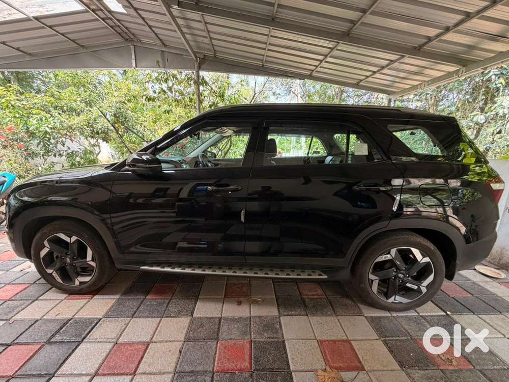 Hyundai Alcazar 2023 Petrol Dct 15000 Km Driven