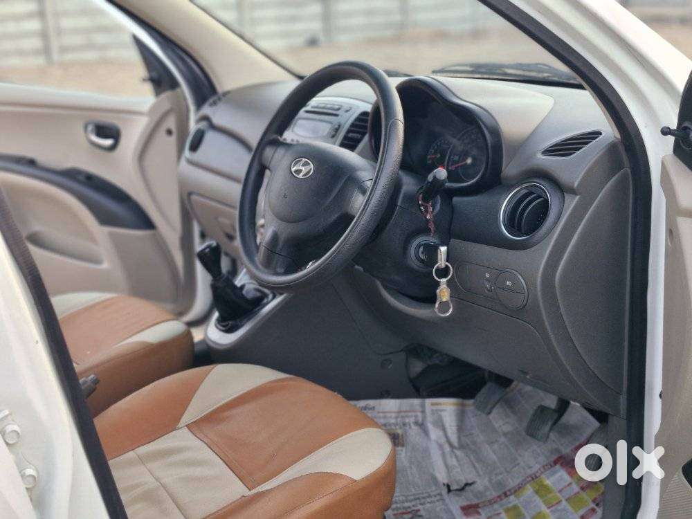 Hyundai I10 Sportz 1.1l, 2014, Cng & Hybrids