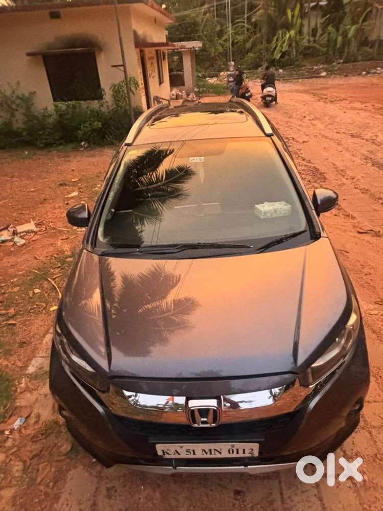 Well-maintained 2019 Honda Wr-v 1.5 Vx Mt Diesel  Top Model