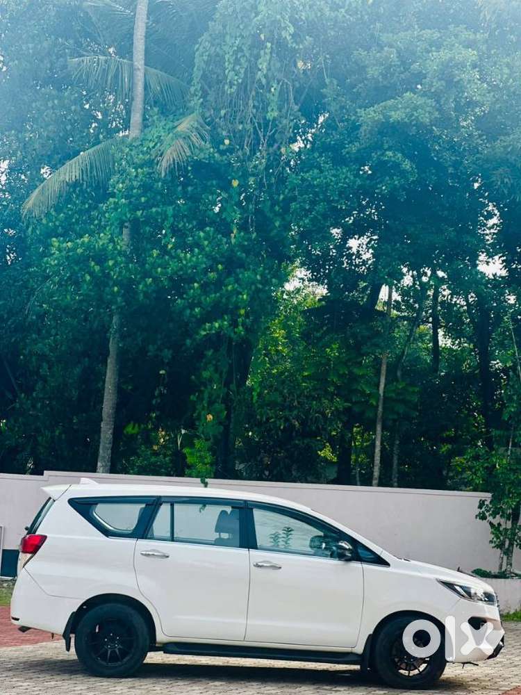 Toyota Innova Crysta 2.8 Gx At 7 Str, 2018, Diesel