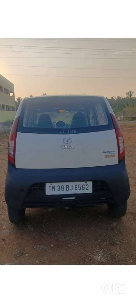 Tata Nano Xe, 2011, Petrol