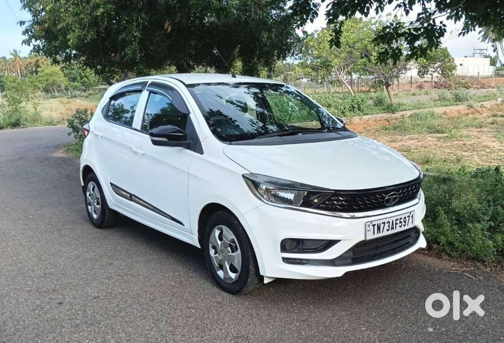 Tata Tiago, 2022, Petrol
