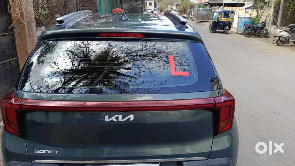 Kia Sonet Petrol 2024