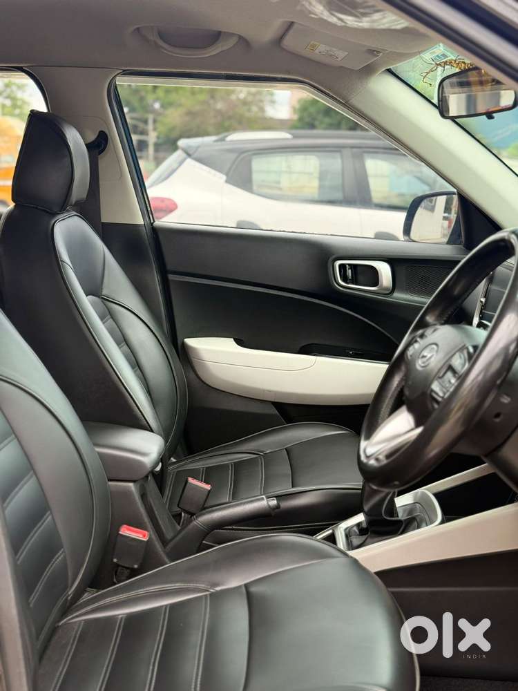Hyundai Venue S Plus Mt 1.2 Kappa, 2023, Petrol