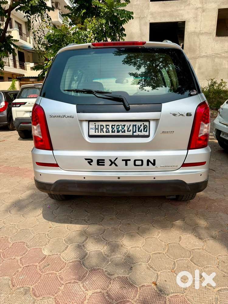 Mahindra Rexton Diesel 2015