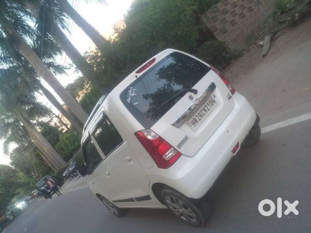 Maruti Suzuki Wagon R Vxi Plus Mt, 2016, Petrol