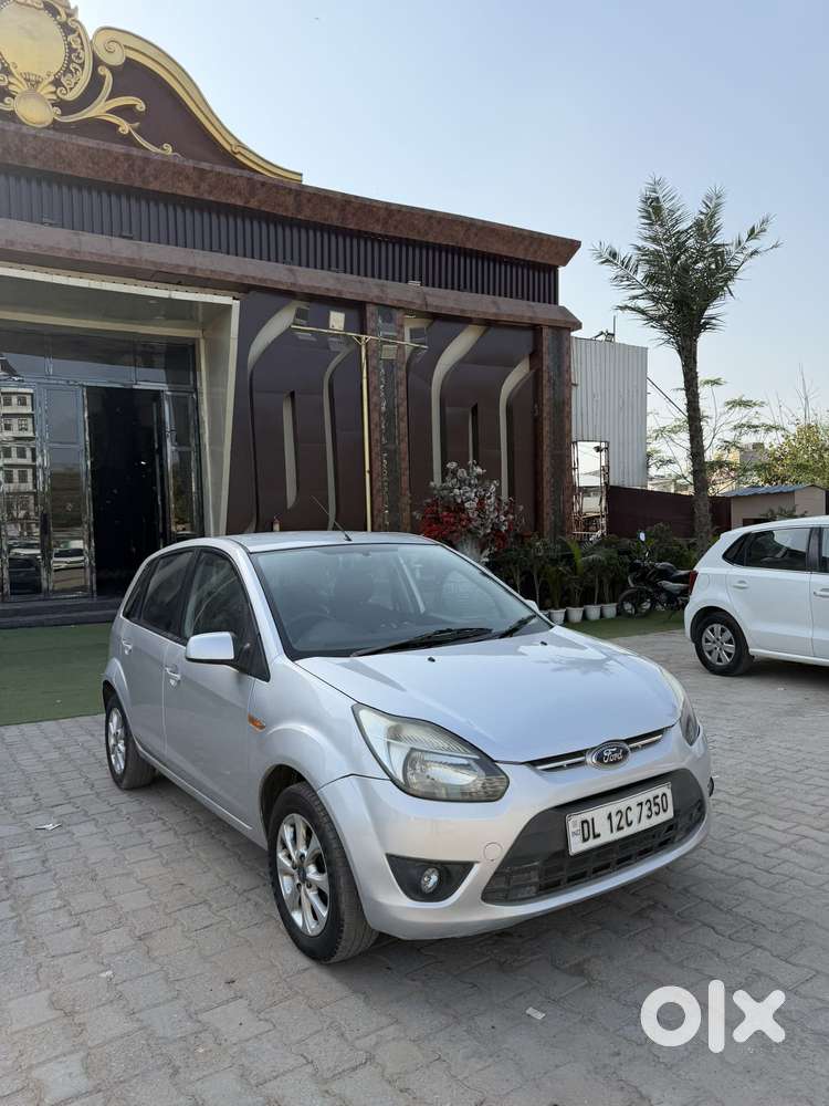 Ford Figo 1.2p Titanium Plus Mt, 2012, Petrol