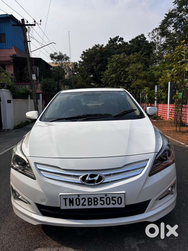 Hyundai Verna Fluidic 1.6 Vtvt Sx Automatic, 2015, Petrol