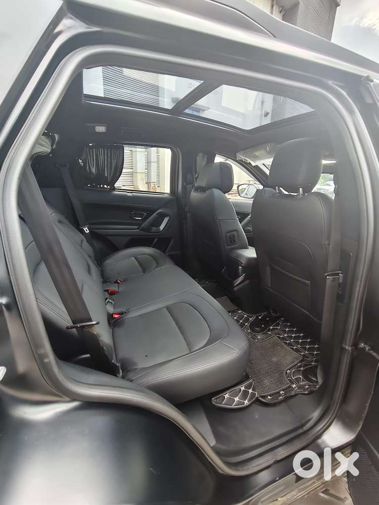 Tata Safari Accomplished X Plus 7 Str Stealth Edition At, 2025, Dies..