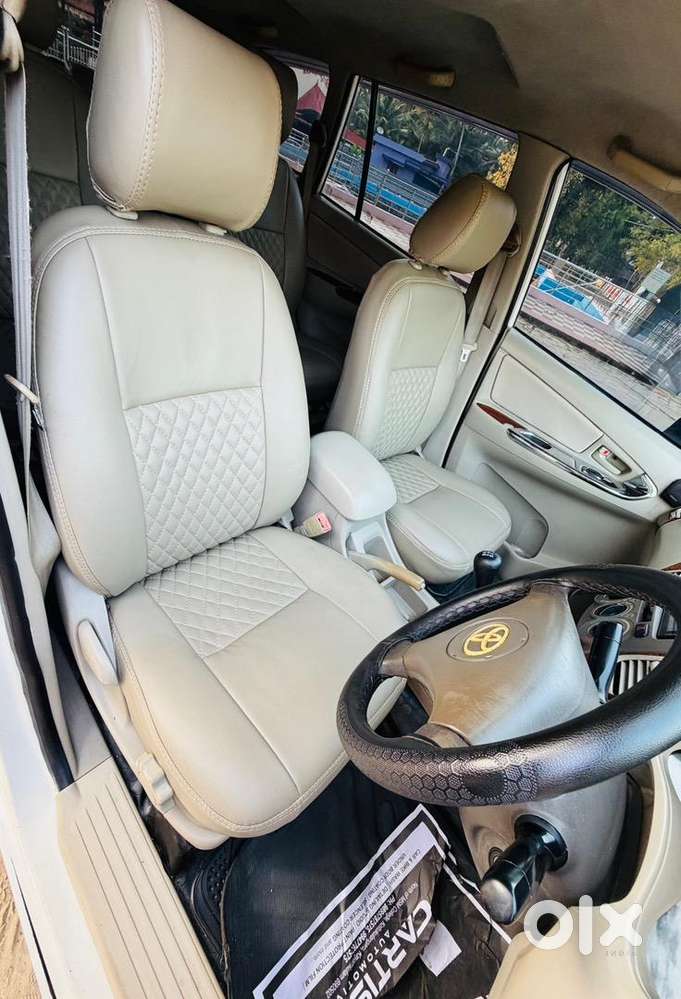 Toyota Innova 2009 Diesel Well Maintained