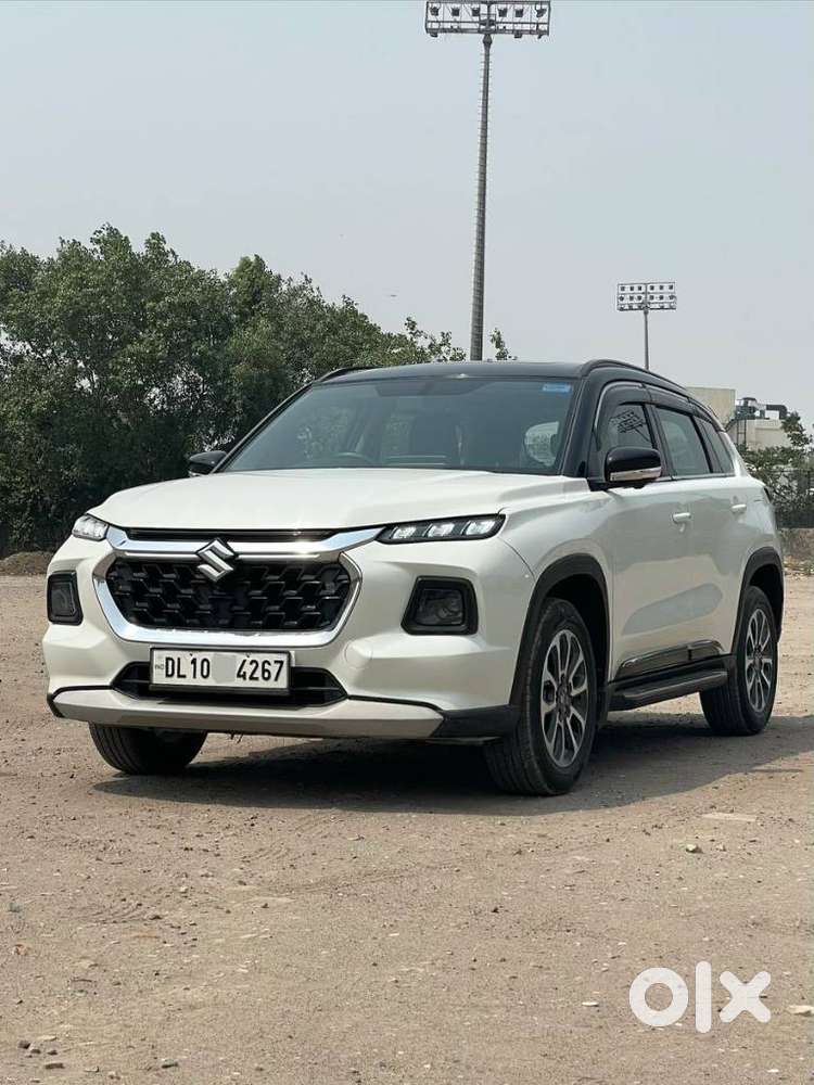 Maruti Suzuki Grand Vitara 1.5 Alpha Smart Hybrid Dual Tone At, 2022..