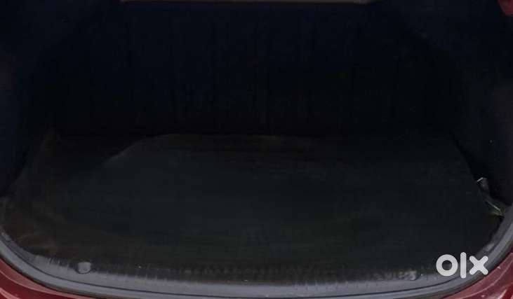 Hyundai Verna Fluidic 1.6 Vtvt Sx Opt, 2014, Petrol