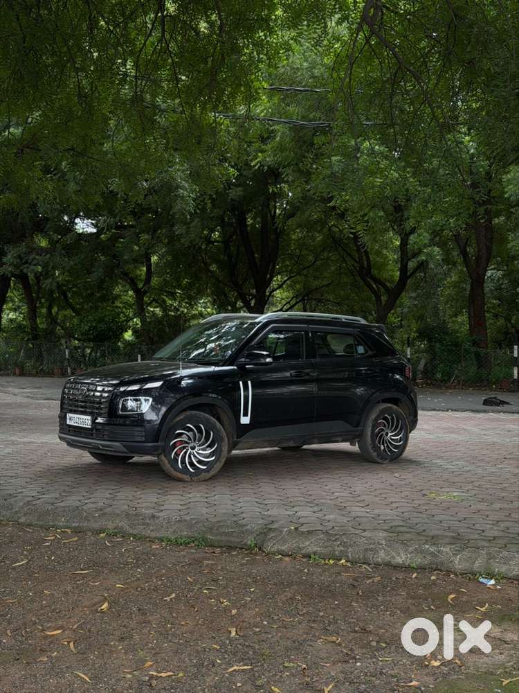 Hyundai Petrol Car 2023
