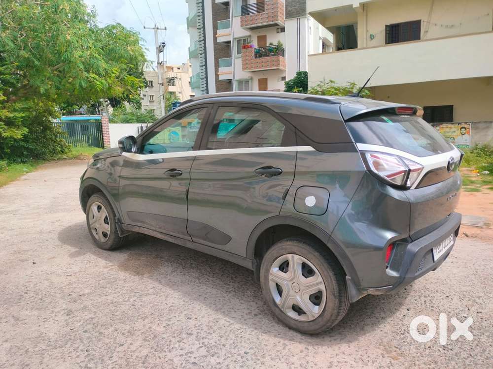 Tata Nexon 1.5 Revotorq Xza Plus Kaziranga, 2022, Petrol