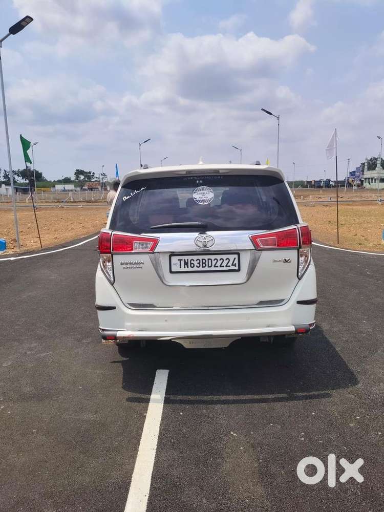 Toyota Innova Crysta 2018 Diesel Well Maintained