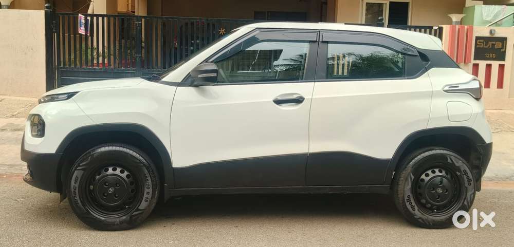 Tata Punch Pure, 2022, Petrol