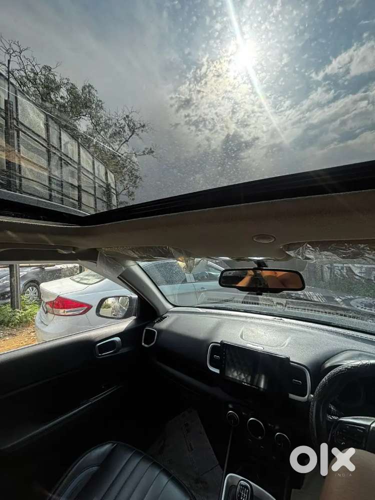 Hyundai Venue 2019 Diesel 110000 Km Driven