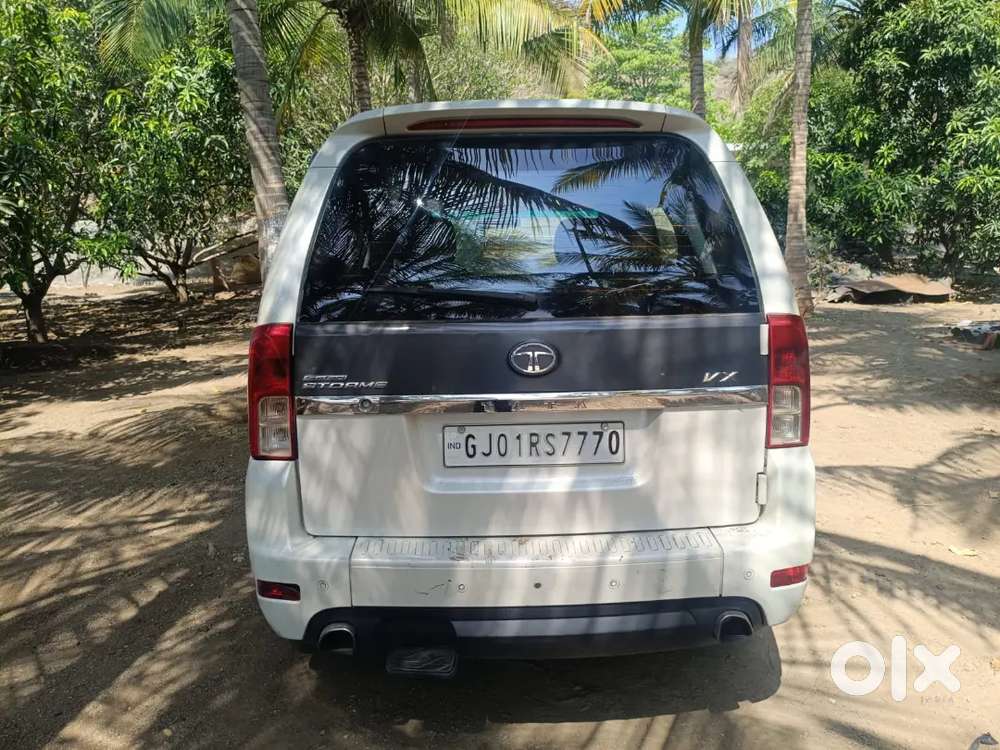 Tata Safari Storme 2016 Diesel Well Maintained