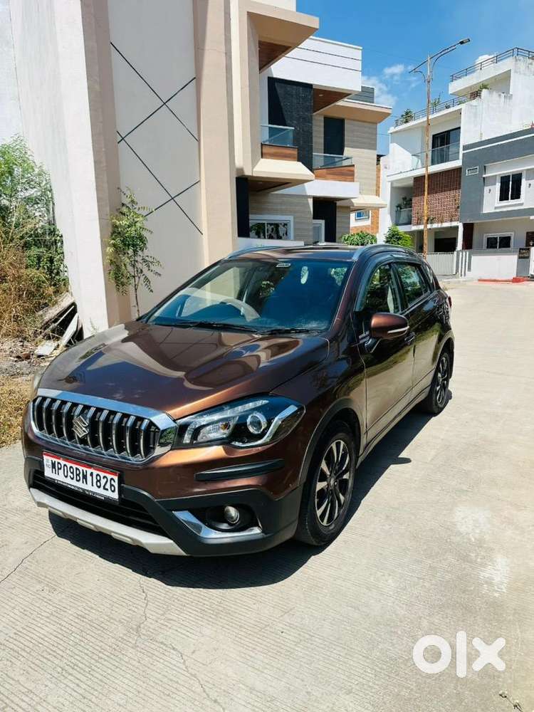 2018 Maruti Suzuki S Cross Alpha Diesel Top Model & Sony Sound System.