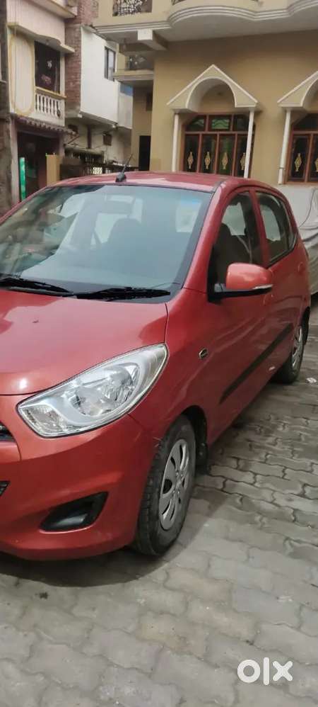 Hyundai I10 Sportz 2011