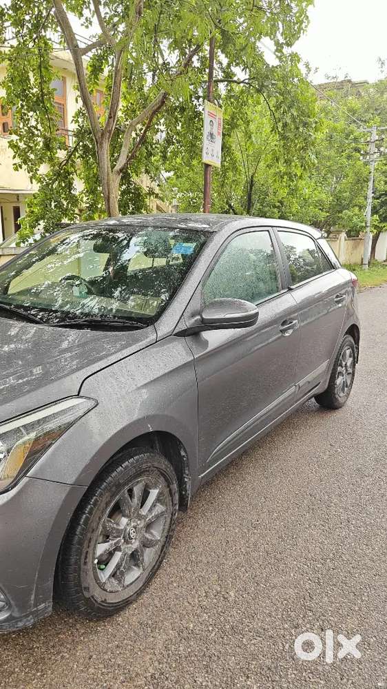 Hyundai I20 Asta Petrol 2018 Automatic Less Driven 45000 Kms Only