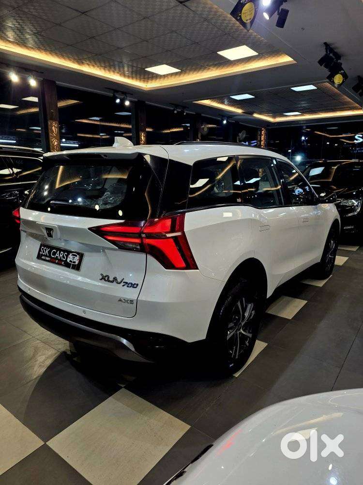 Mahindra Xuv700 2.2 Ax 5 Diesel At 7 Str, 2024, Diesel