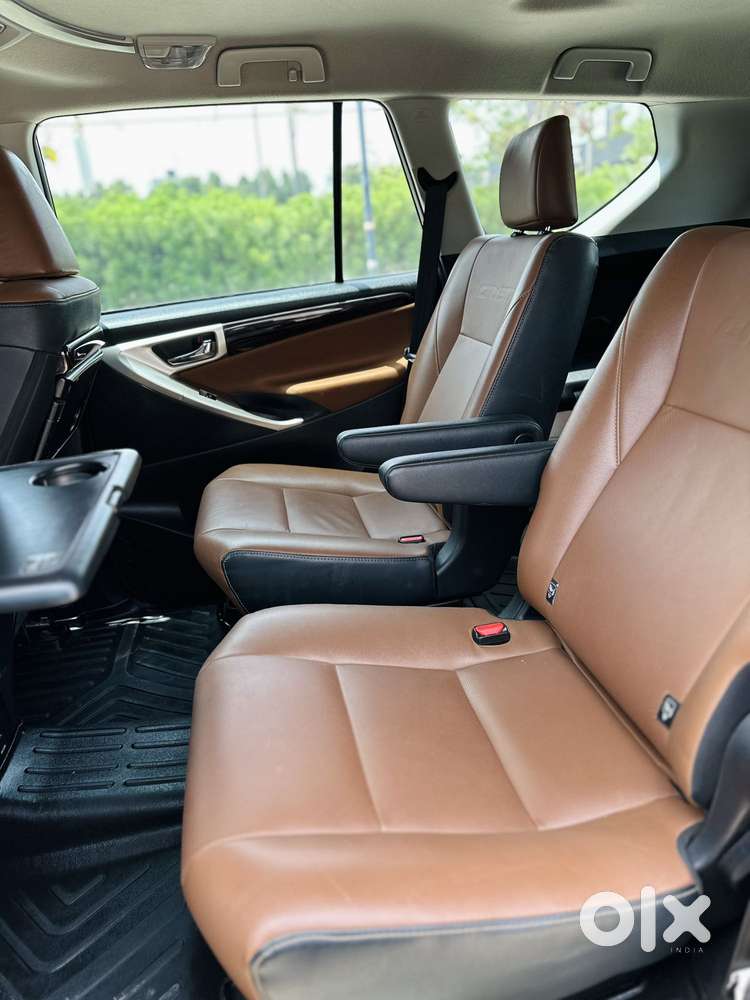 Toyota Innova Crysta [2020-ongoing] 2.4 Zx At 7 Str, 2022, Diesel