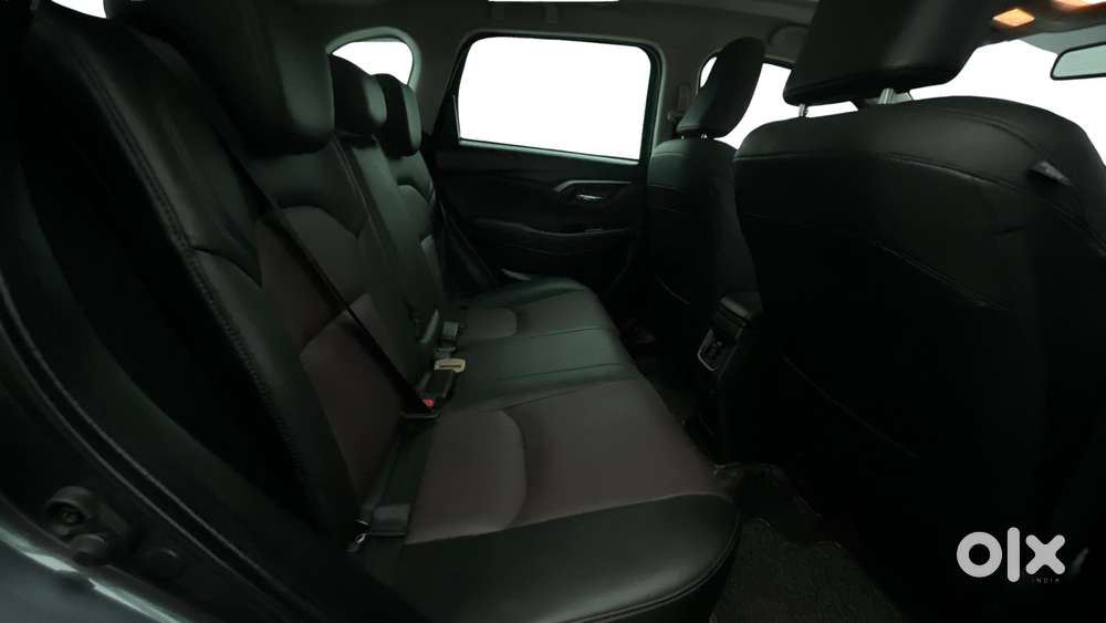 Maruti Suzuki Grand Vitara Alpha Smart Hybrid, 2023, Petrol