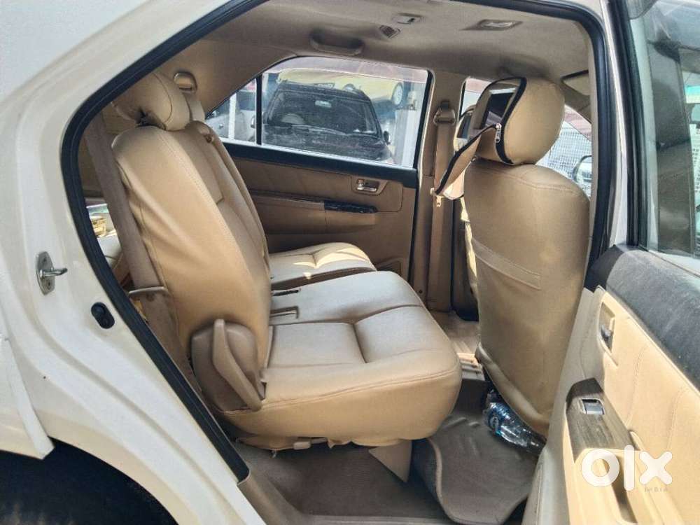 Toyota Fortuner 2.5 4x2 Mt Trd Sportivo, 2014, Diesel