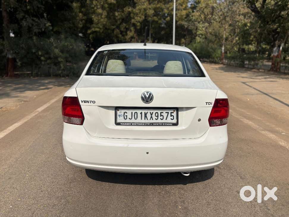 Volkswagen Vento [2010-2015] 1.5 Tdi Comfortline At, 2015, Diesel