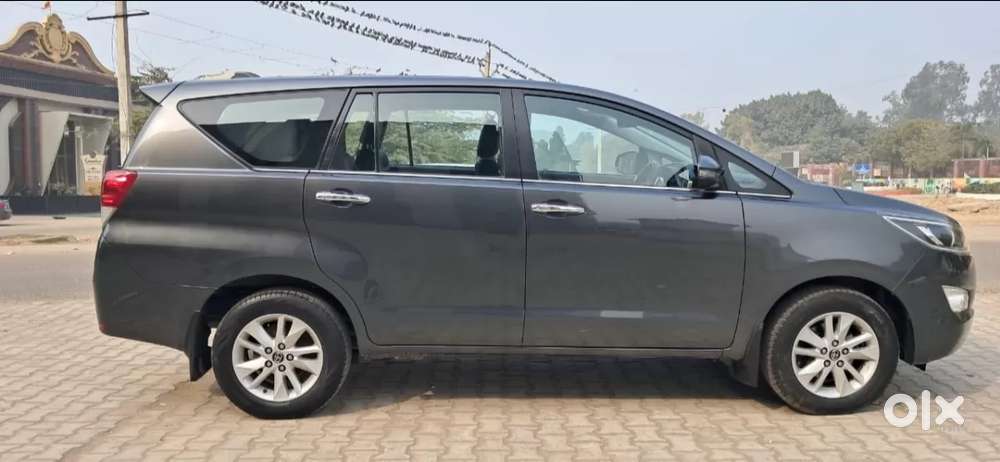 Toyota Innova Crysta 2.4 V 7 Str, 2018, Diesel