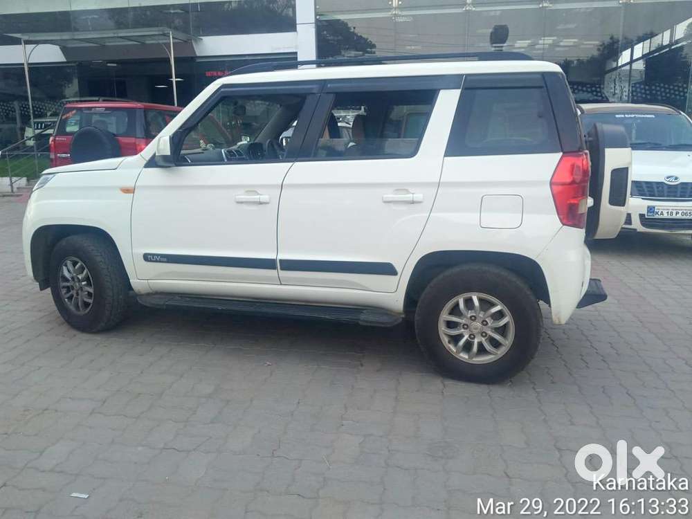 Mahindra Tuv 300 2017