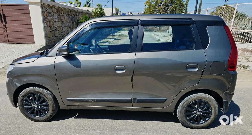 Maruti Suzuki Wagon R Zxi, 2022, Petrol