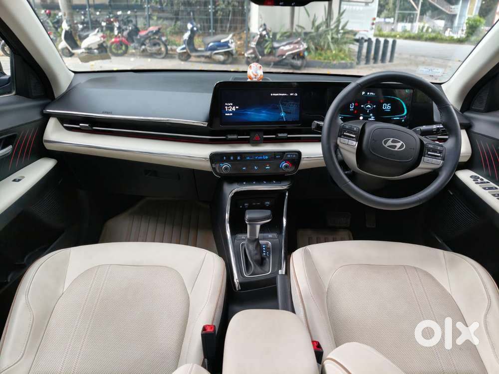 Hyundai Verna 1.5 Sx (o) Ivt, 2024, Petrol