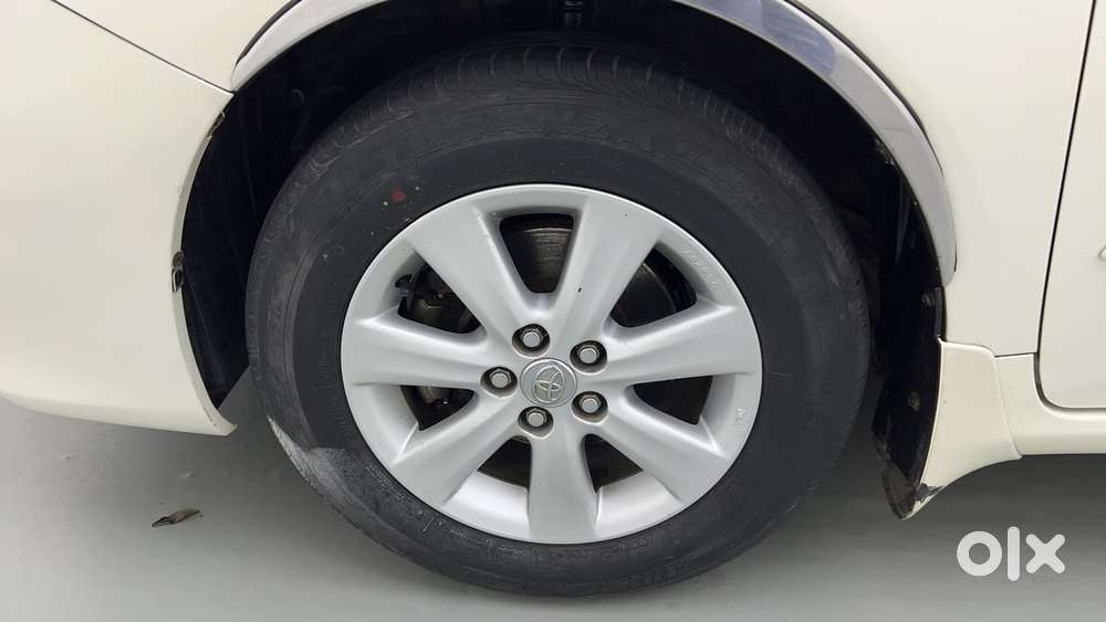 Toyota Corolla Altis 1.8 G, 2013, Petrol