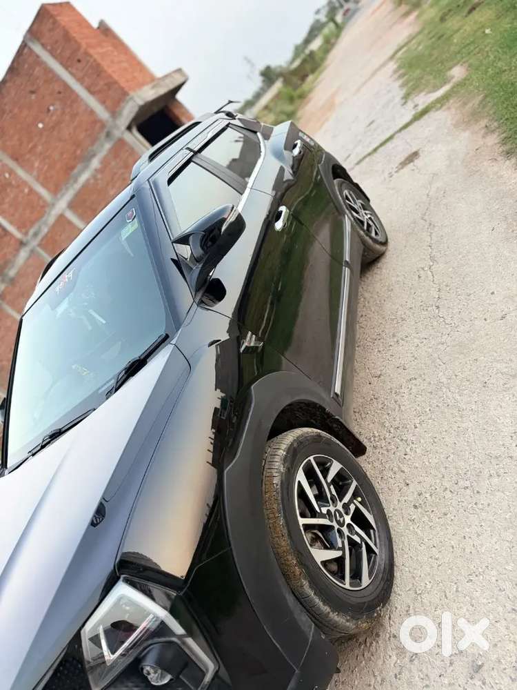 Mahindra Xuv 3xo 2024 Petrol 53000 Km Driven