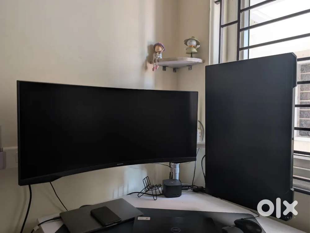 ️ Samsung Odyssey Gaming Monitors &ndash; Combo Sale