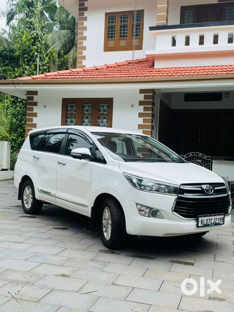 Toyota Innova Crysta Diesel 215000 Km Driven